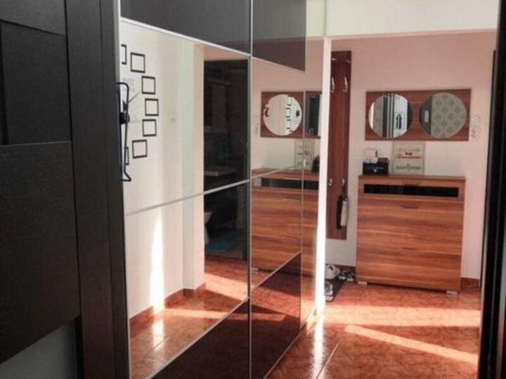 Obor, Colentina, Kaufland, metrou 5 min